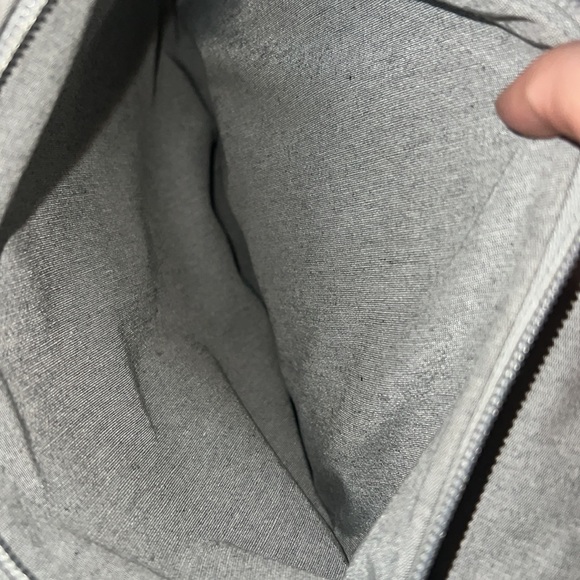 Roots Leather Charcoal Canadian Villager Tribe Crossbody Bag - Picture 16 of 16